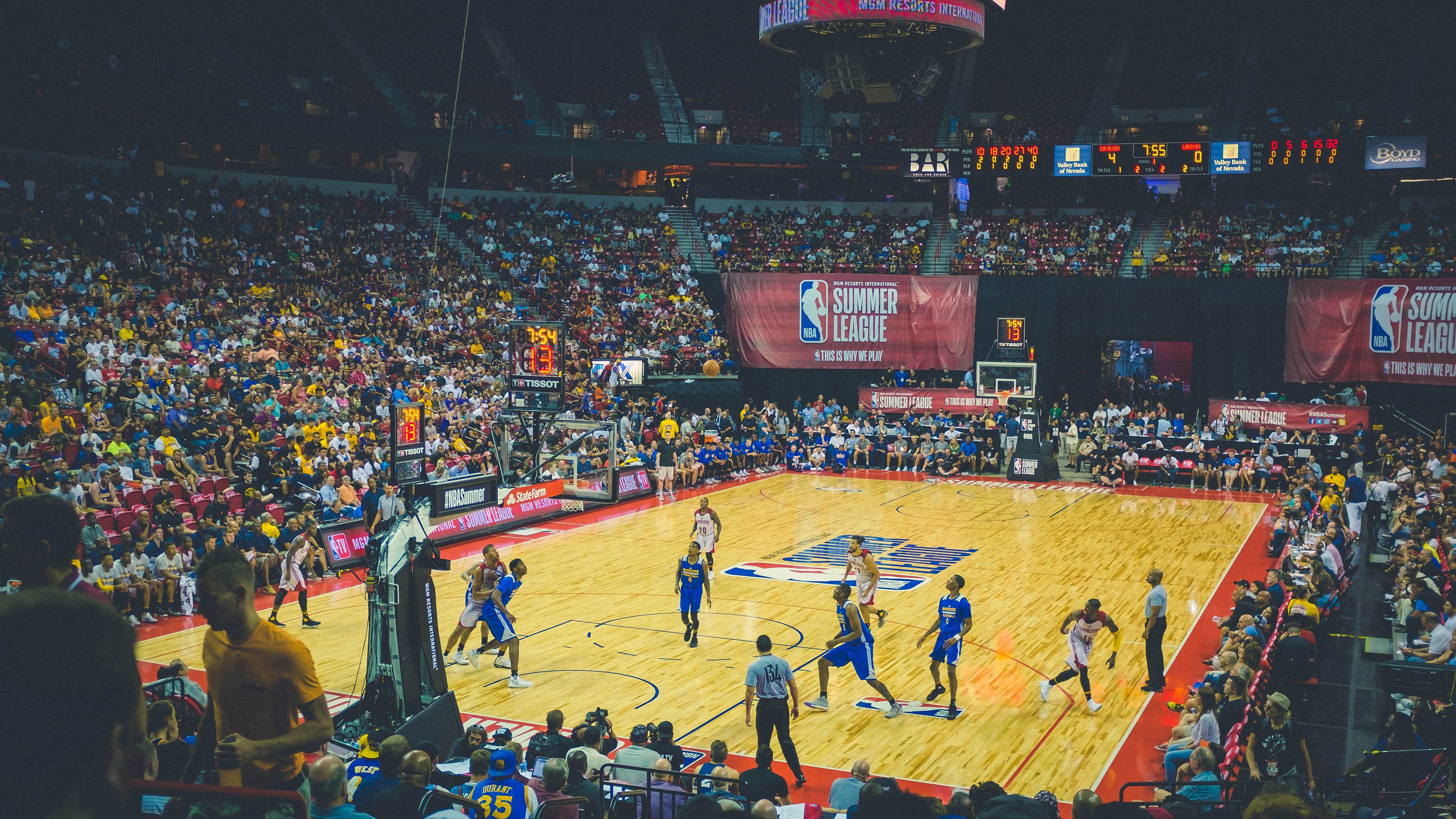 中国篮球市场潜力巨大吸引国际资本关注,中国的篮球市场